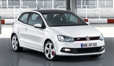 Дневные ходовые огни на VW Polo седан