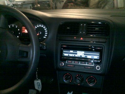 Установка RCD-310 в VW Polo sedan своими руками