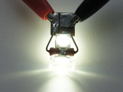 Лампа подсветки из светодиодной ленты