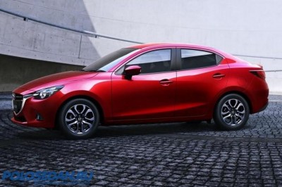 Mazda 2 седан