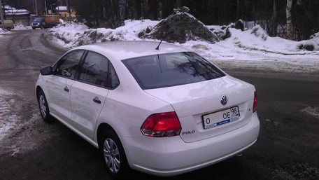 Volkswagen Polo седан