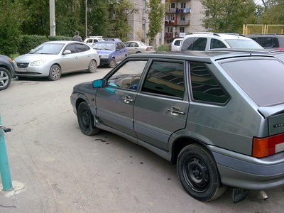 Вторая машина.
