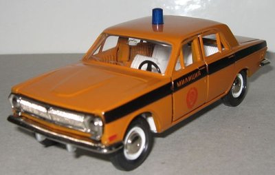 Модели автомобилей в масштабе 1:43 и не только...