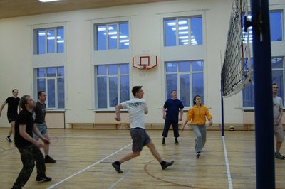 Новосибирск.Тренировки по волейболу