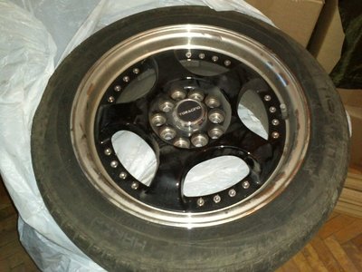 IMG184.jpg продам диски с резиной r15