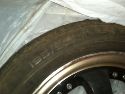 продам диски с резиной r15