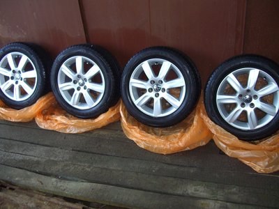 Продам колёса оригинал "Reverside" R15 + Hakka Green (Мск)