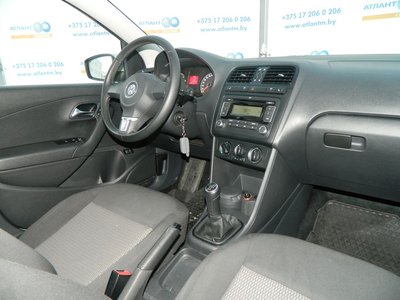 Продается Polo Sedan Comfortline, 2011 г.в., 1.6Б, 5-МКПП
