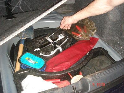 Разборка и шумоизоляция багажника