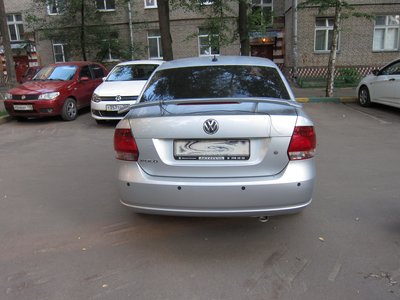 Продам спойлер. Москва.