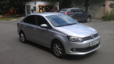 Продаю VW Polo Sedan  2011 г.в. 455 000 рублей