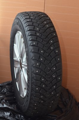Продам шиповку на литье R14