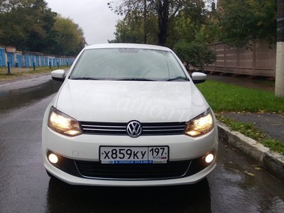 Продаю VW Polo Sedan, Highline