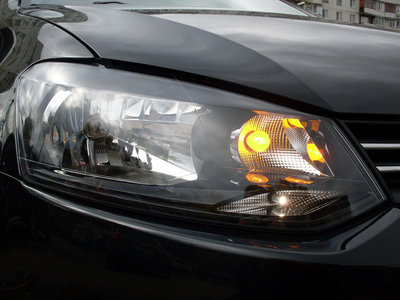 Замена лампочек  VW Polo sedan