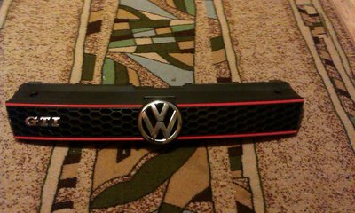 Продаю свою решетку gti и родной мафон RCD 30