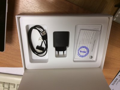 Продаю Планшет Huawei media pad 10 FHD LTE 16 Gb