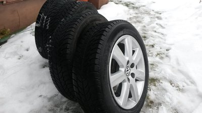 Продам колеса на оригинальных дисках 185/60 R15