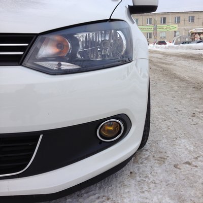 Все об установке ПТФ . VW Polo sedan