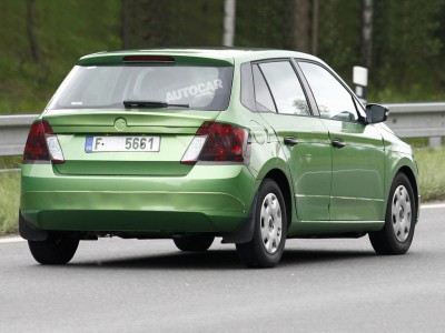 Polo Sedan vs Skoda Fabia