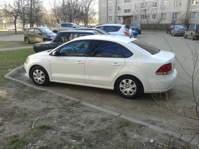 Продам поло седан 2013г