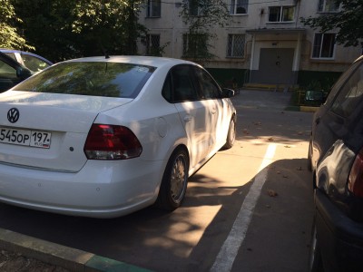 [Москва,продам] 11г/в белый Polo highline+premium+опции.
