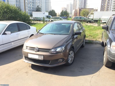 Продаю Поло седан STYLE 2014 года.