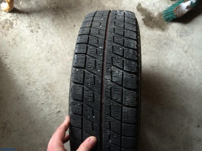 Продам резину и диски + колпаки R14