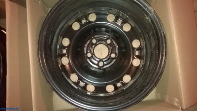 Продам штампы + колпаки с поло седан R15