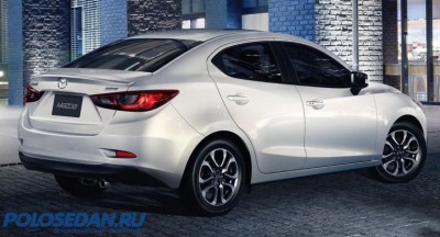 Mazda 2 седан