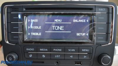 Продам штатное ГУ RCD320 (USB,BT,AUX,SD).