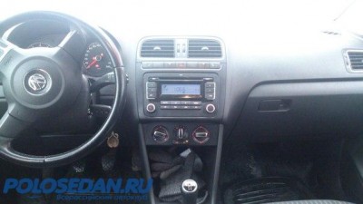 Продам Volkswagen Polo Sedan 2011