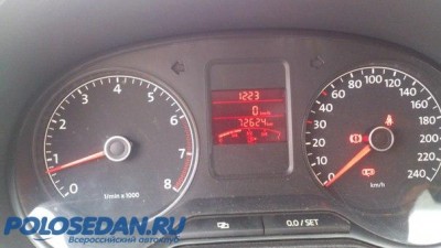 Продам Volkswagen Polo Sedan 2011