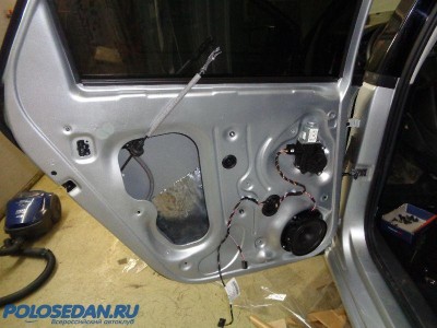 Полная Шумоизоляция VW Polo в СПб (Фотоотчет)