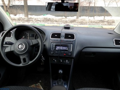 Продаю Volkswagen Polo V 1.6 AT (105 л.с.) Москва