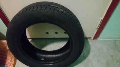 Продам комплект штатной резины Кама евро 236 185/60 R15