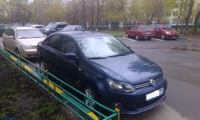 IMAG0895_.jpg VW Polo Sedan апрель 2011 продаю Москва