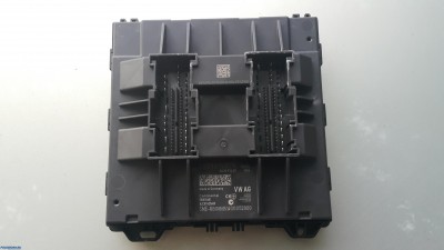 продам блок ВСМ 6R0937087R