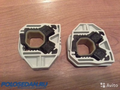 продам новый кронштейн радиатора верхний боковой 2 шт
