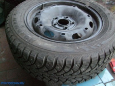 Продам штамповку R14+шипы Нокиан 185/60
