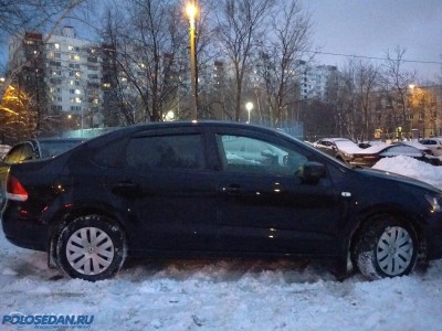 [Москва] Продам Поло (чёрный) 2012г.в. 1.6л. 105л.с.