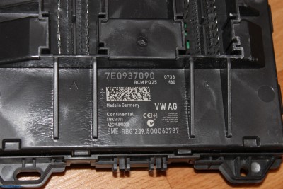 Продам блоки ВСМ 6R0 937 087 R и 7E0 937 090 (МО)
