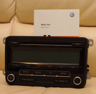 Продаётся магнитола RCD-310_Москва