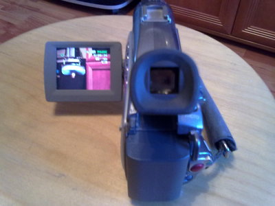 24052011289.jpg продам видеокамеру Canon MV700 за 3900 руб. Санкт-Петербург