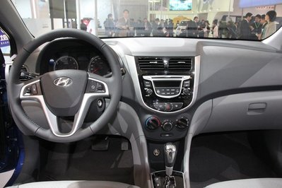 Новый русский "кореец" Hyundai Solaris vs VW PS_Инфа + ФЛУД