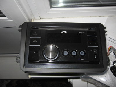 Продам JVC KW-XR417EE , москва