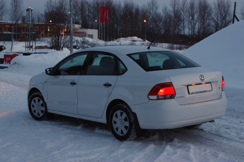 VW POLO Sedan